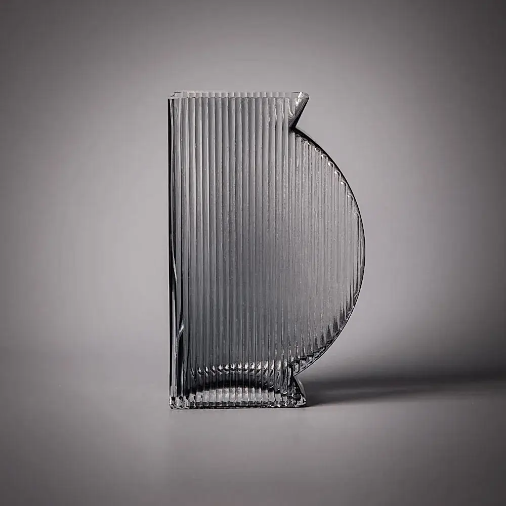ваза стеклянная d12*h20 